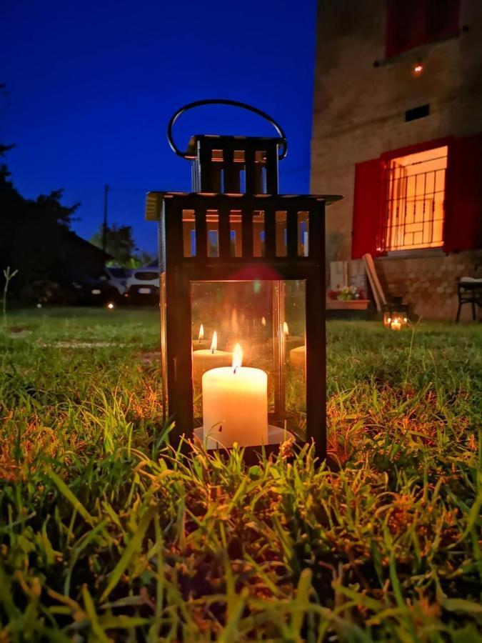 לינה וארוחת בוקר Vaglio Serra A Casa Di Anna מראה חיצוני תמונה