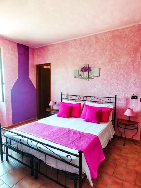 לינה וארוחת בוקר Vaglio Serra A Casa Di Anna מראה חיצוני תמונה