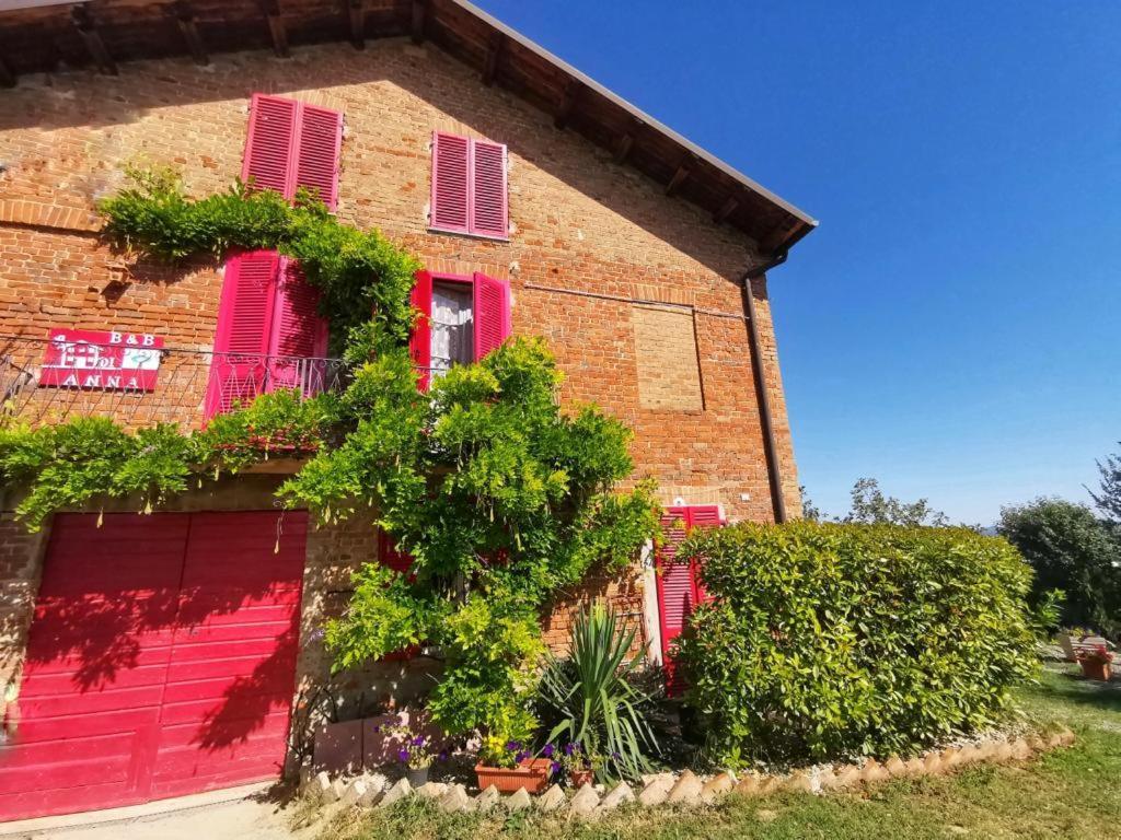 לינה וארוחת בוקר Vaglio Serra A Casa Di Anna מראה חיצוני תמונה
